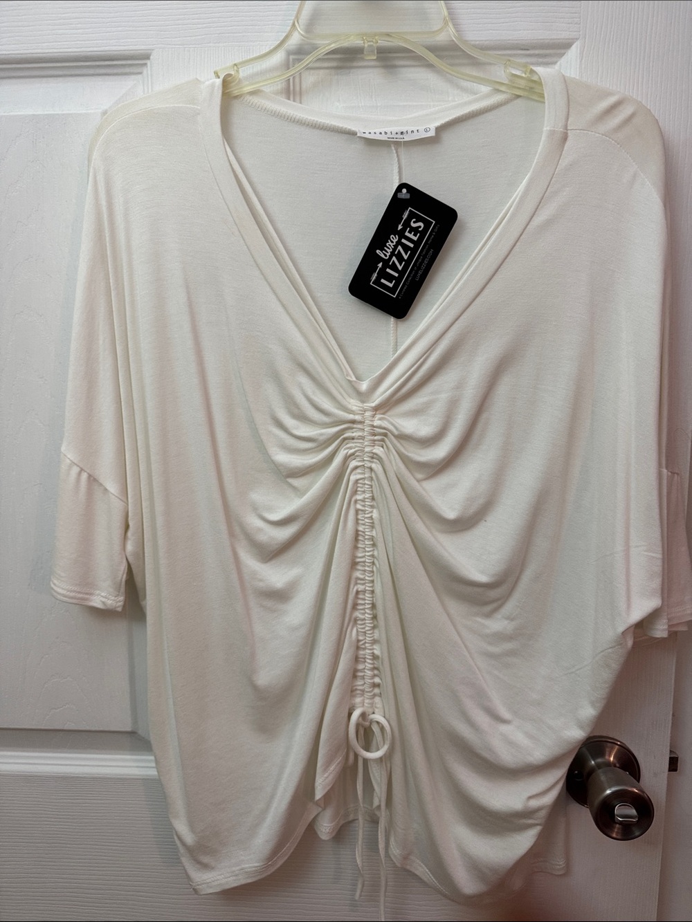 Lush Lizzie's Cream V-Neck Ruched Drawstring Short Sleeve Top